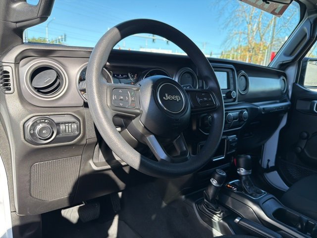 Used 2021 Jeep Wrangler Unlimited Sport image 9
