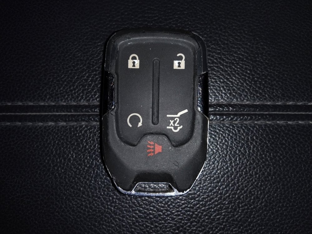 Used 2024 GMC Terrain SLT AWD/4WD image 32