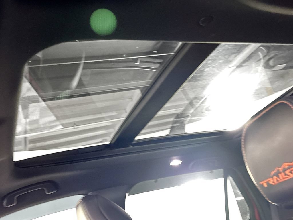 Certified 2025 Honda Pilot TrailSport image 19