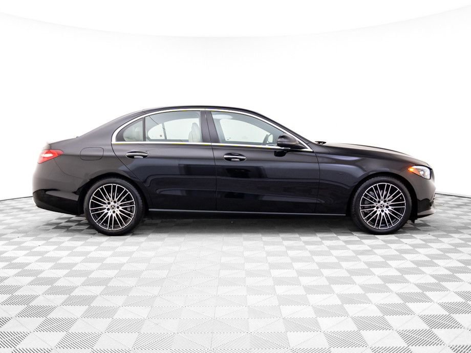 Used 2023 Mercedes-Benz C 300 4MATIC Sedan image 7