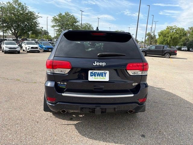 Used 2018 Jeep Grand Cherokee Overland AWD/4WD image 2
