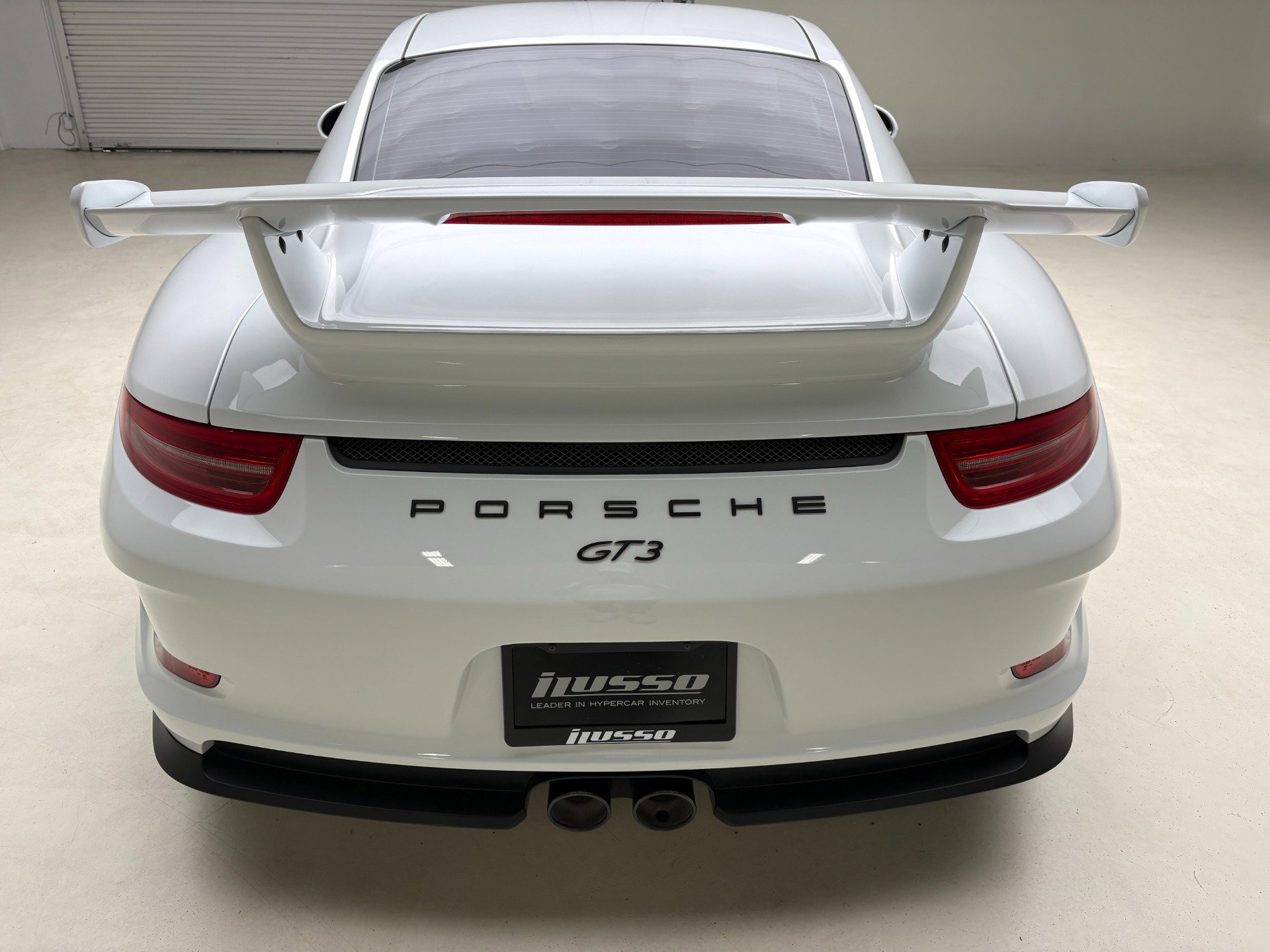 Used 2015 Porsche 911 GT3 RWD image 12