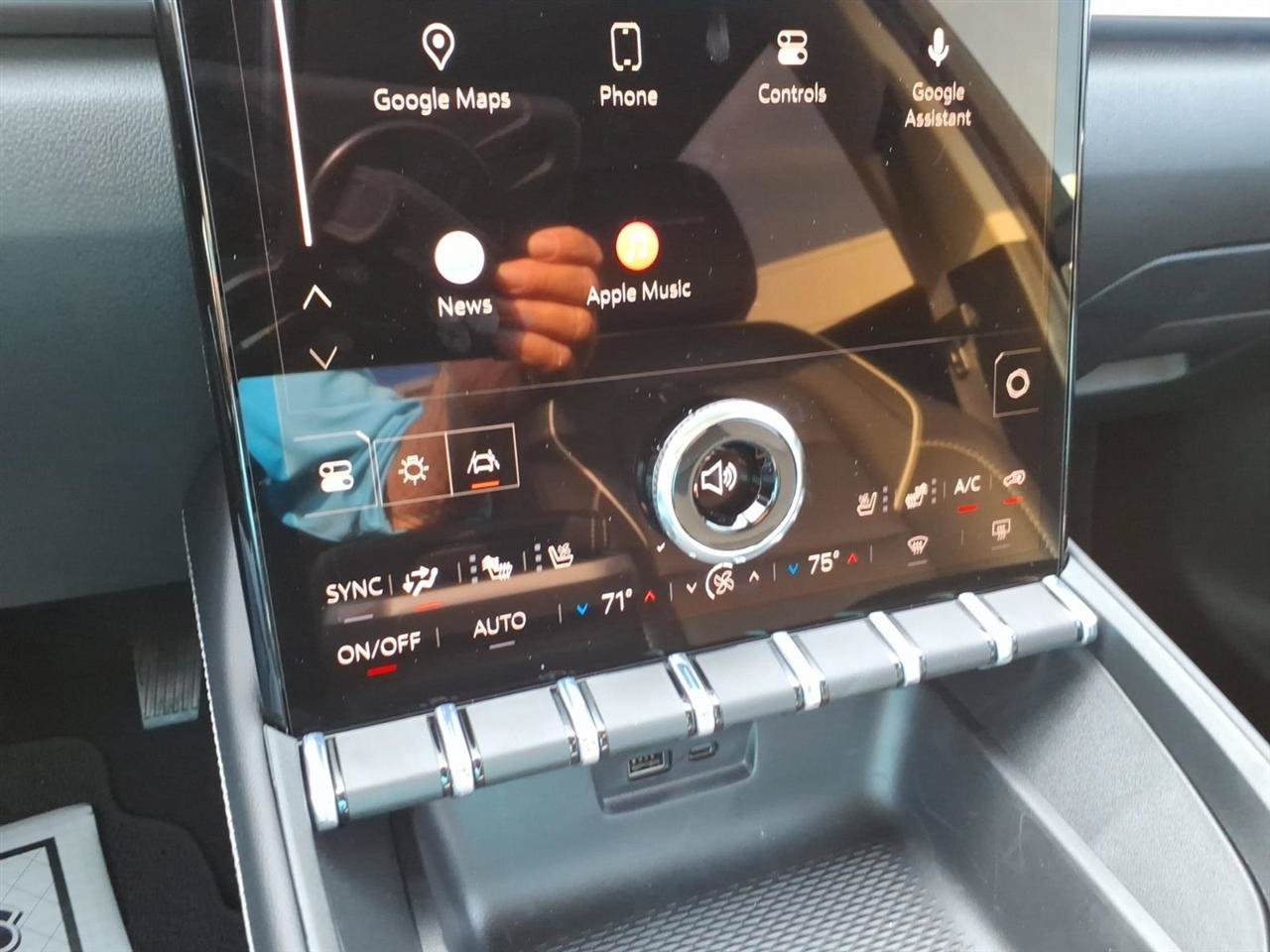 New 2027 GMC Terrain Denali AWD/4WD image 17