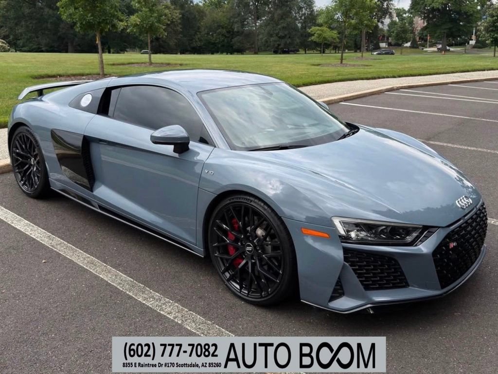 Used 2020 Audi R8 V10 AWD/4WD image 1