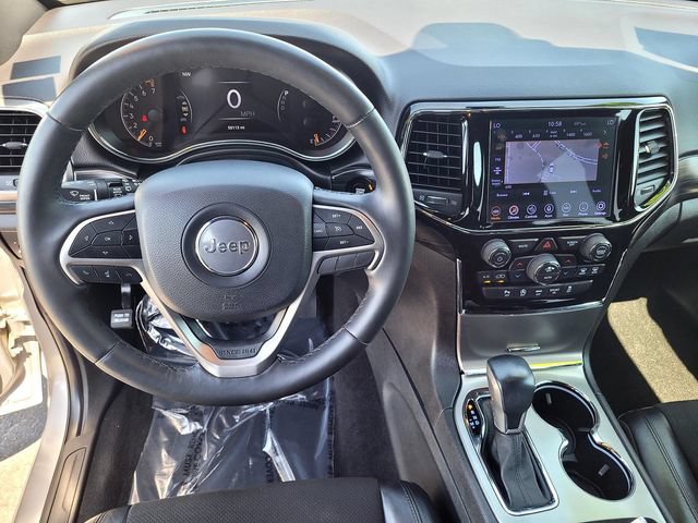 Used 2019 Jeep Grand Cherokee Altitude AWD/4WD image 9