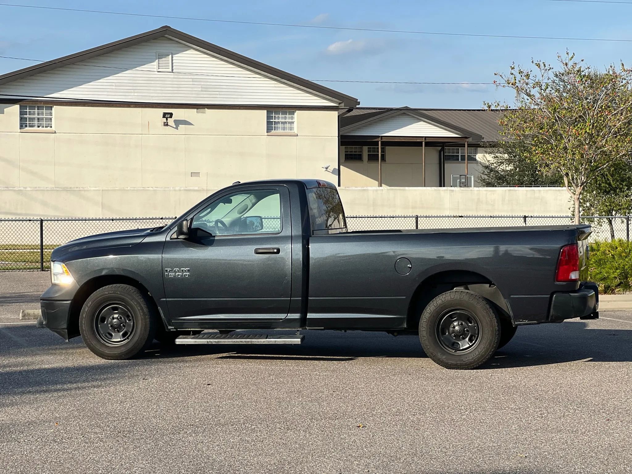 Used 2017 RAM 1500 Tradesman w/ Power & Remote Entry Group image 5