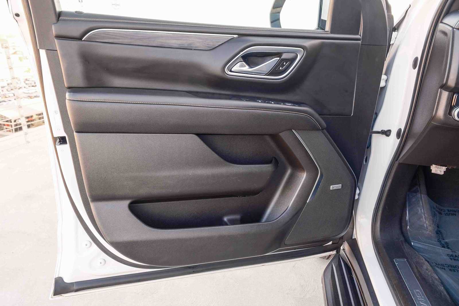 Used 2021 GMC Yukon SLT RWD image 24