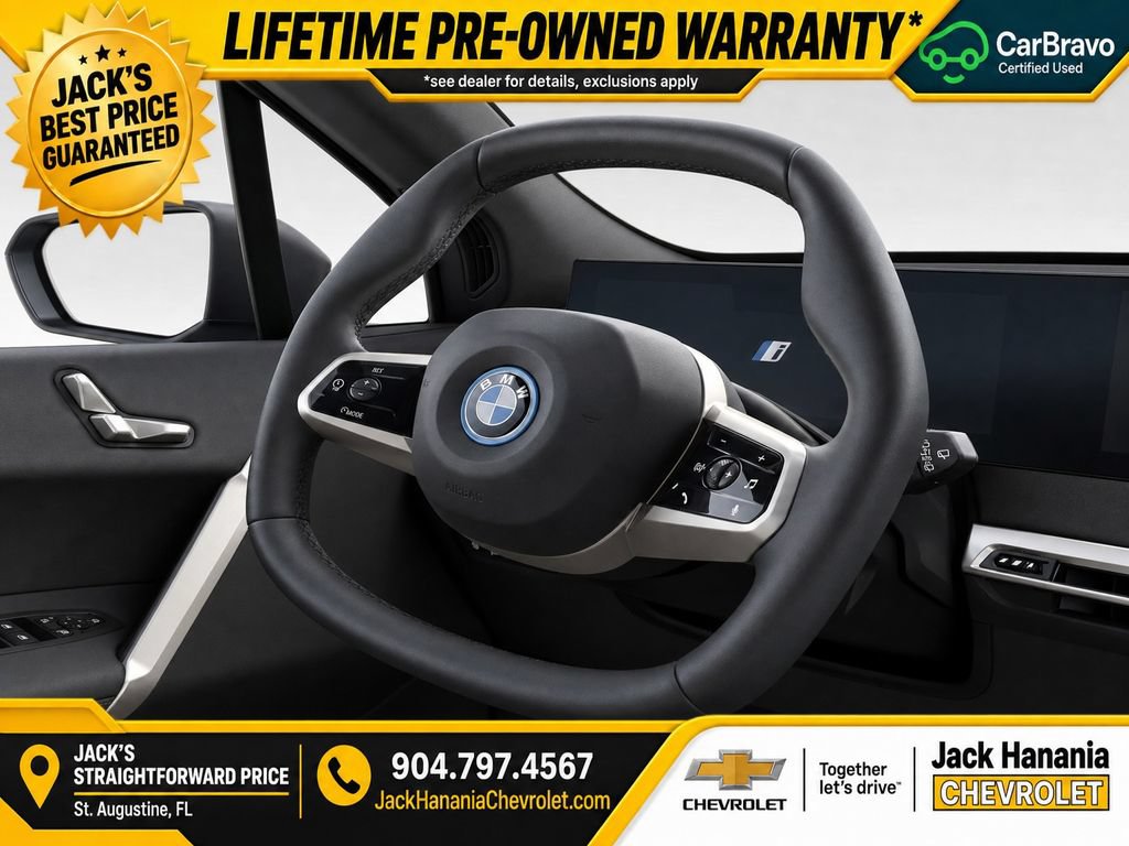 Used 2023 BMW iX xDrive50 w/ Sport Package AWD/4WD image 11
