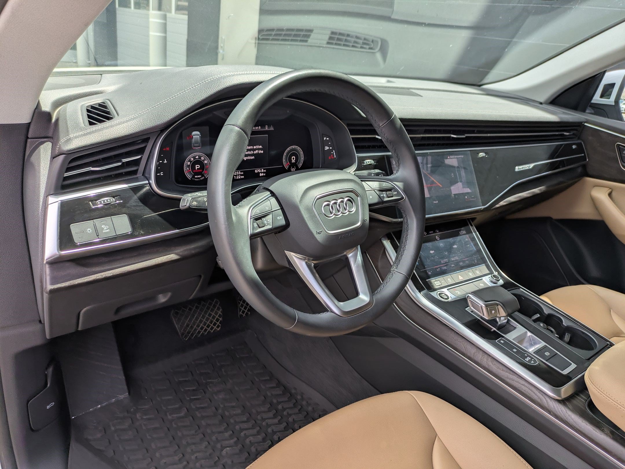 Used 2023 Audi Q8 Premium w/ Convenience Package AWD/4WD image 11