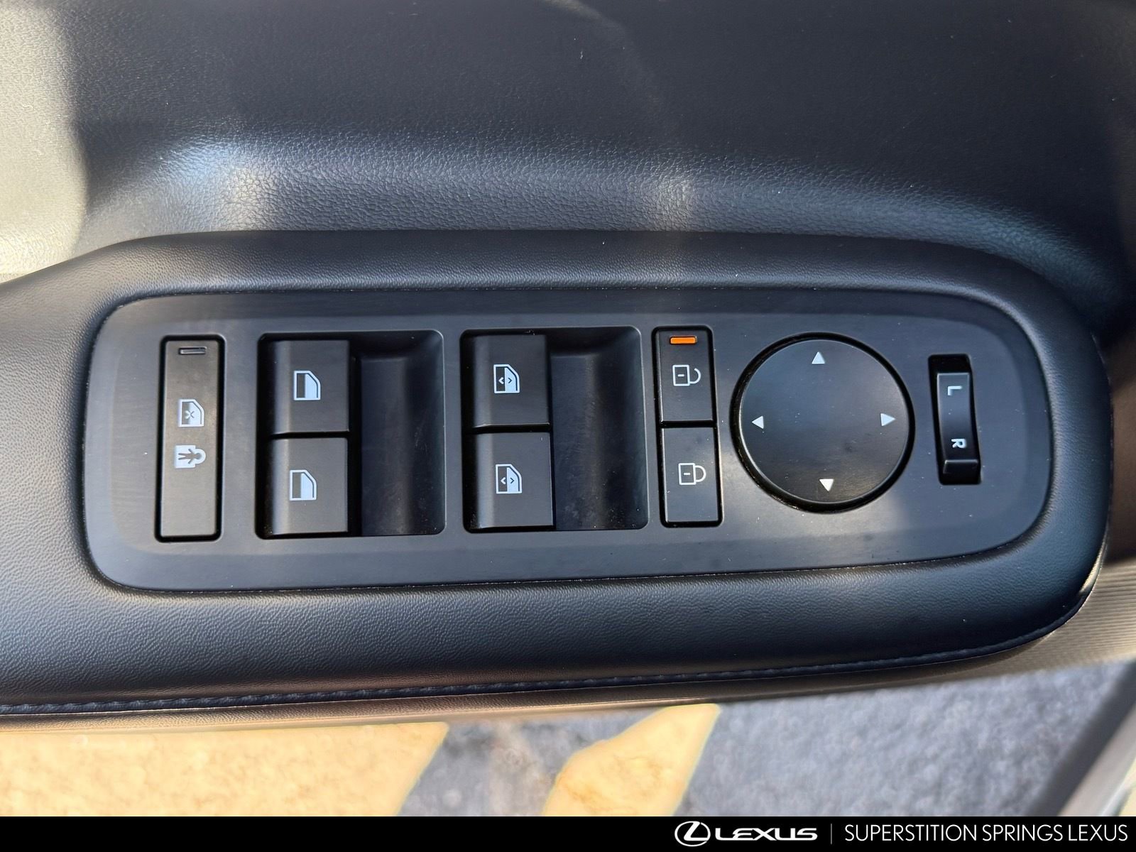 Used 2024 Hyundai Santa Fe SEL image 18