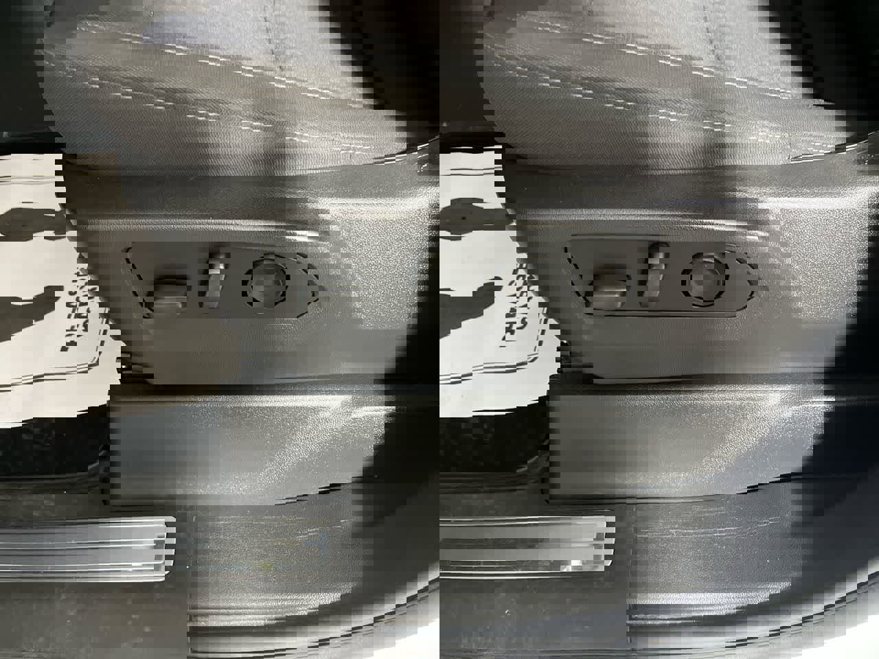 Used 2024 GMC Sierra 1500 Elevation image 14