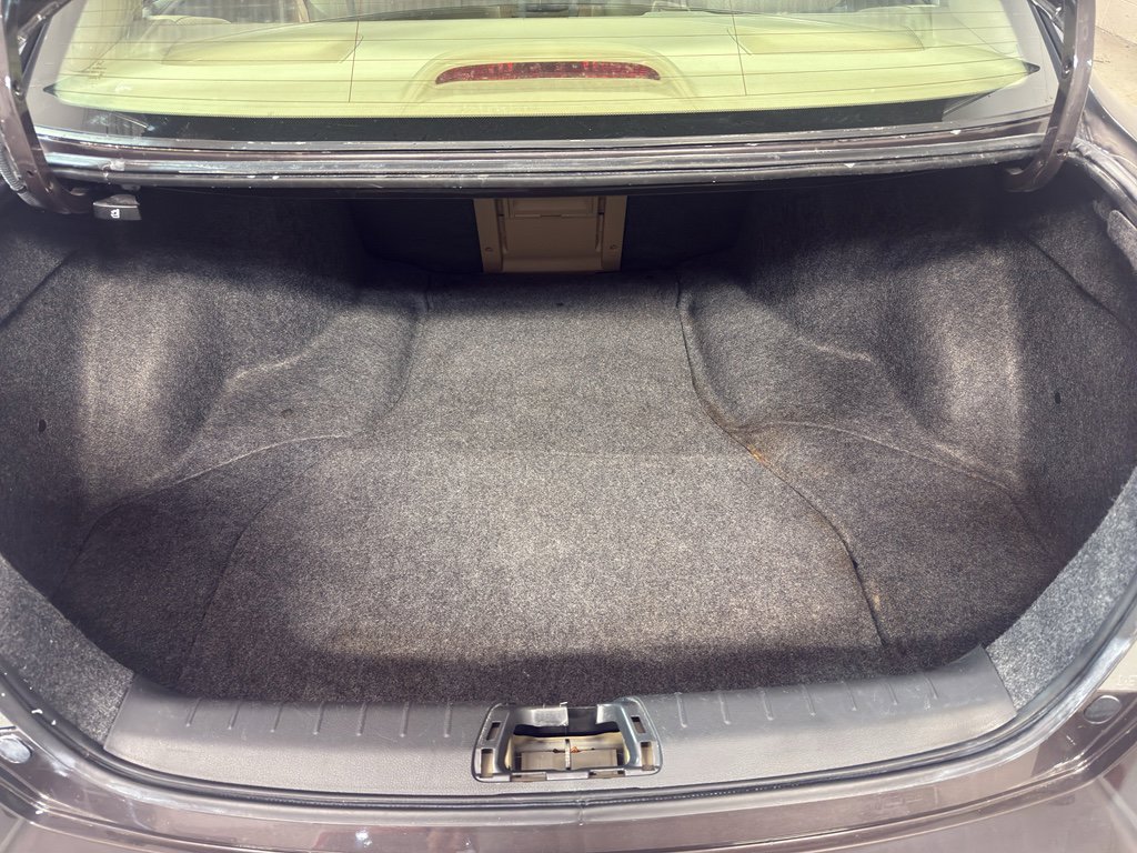 Used 2012 Honda Accord EX image 30