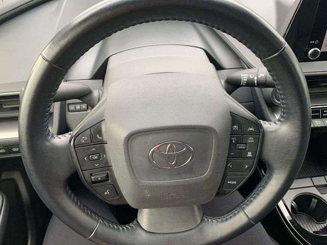 Used 2023 Toyota Prius LE image 19