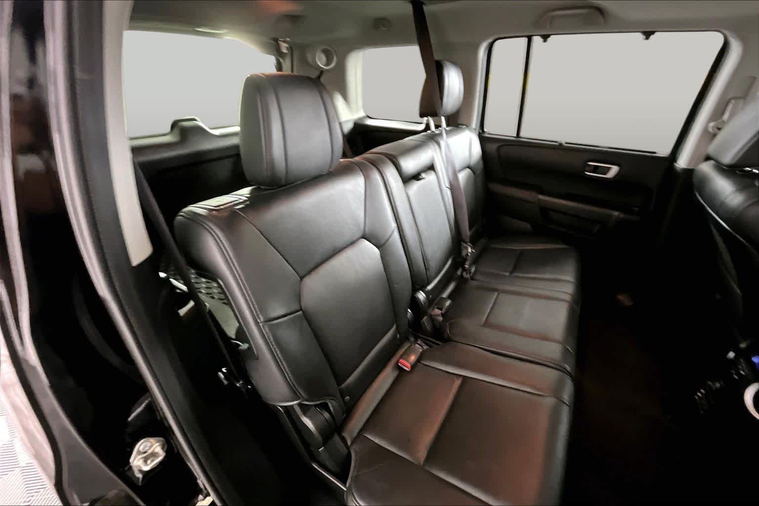 Used 2015 Honda Pilot Touring image 19