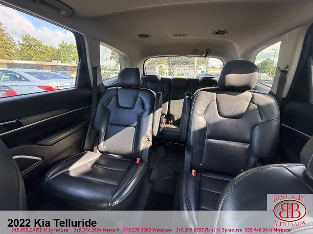Used 2022 Kia Telluride S AWD/4WD image 23