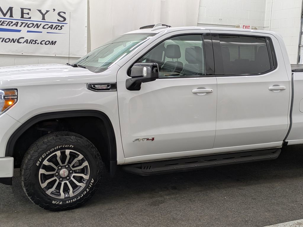 Used 2021 GMC Sierra 1500 AT4 w/ AT4 Preferred Package AWD/4WD video 2
