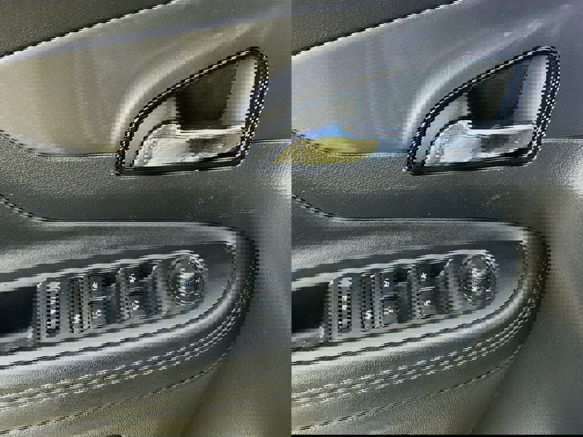 Used 2019 Buick Encore Preferred image 18