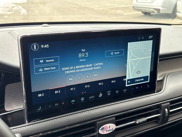 Used 2025 Lincoln Corsair FWD image 19