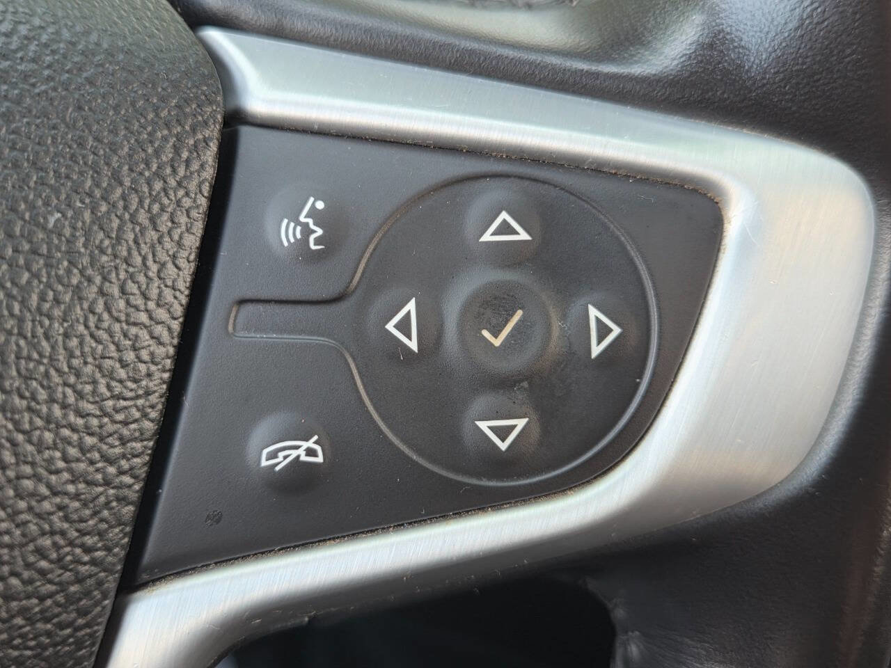 Used 2019 GMC Terrain SLE image 50