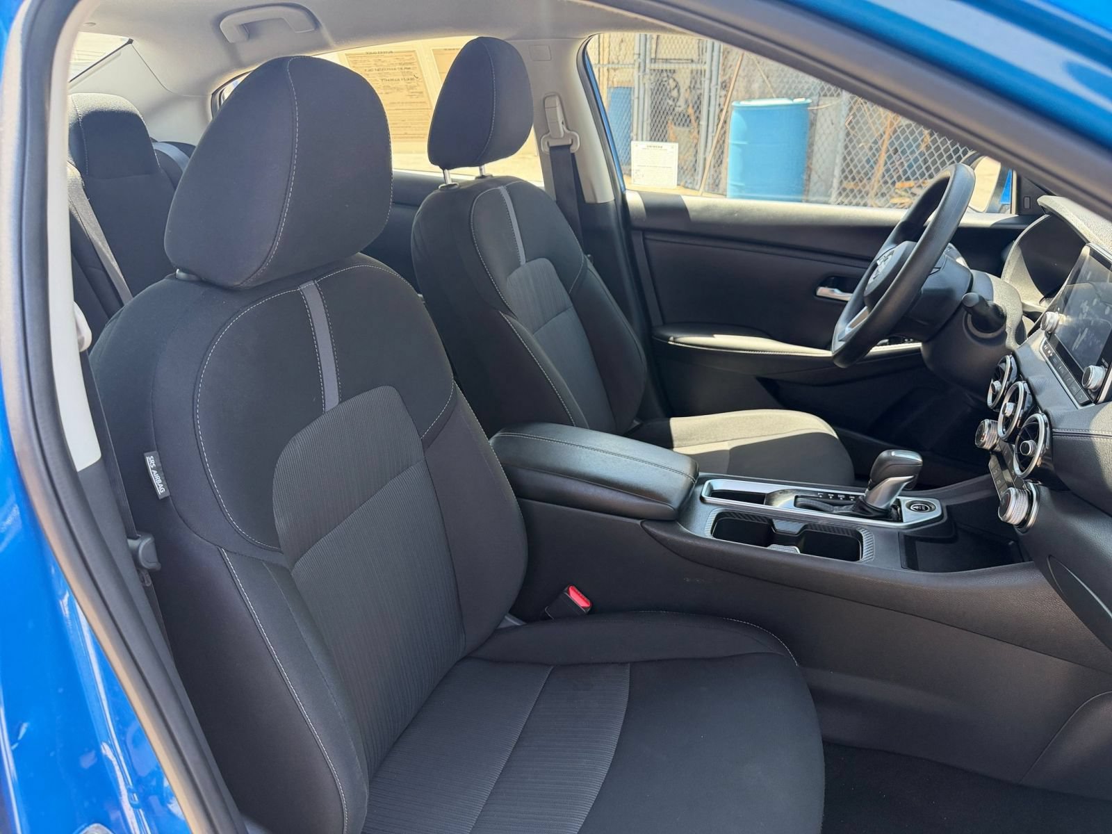 Used 2025 Nissan Sentra SV FWD image 34