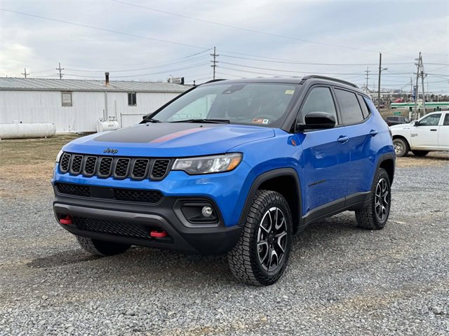 New 2026 Jeep Compass Trailhawk image 23