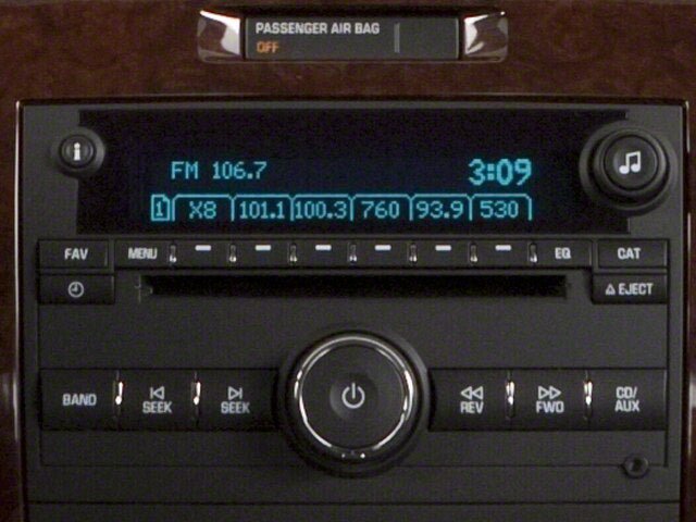 Used 2010 Chevrolet Impala LS FWD image 7