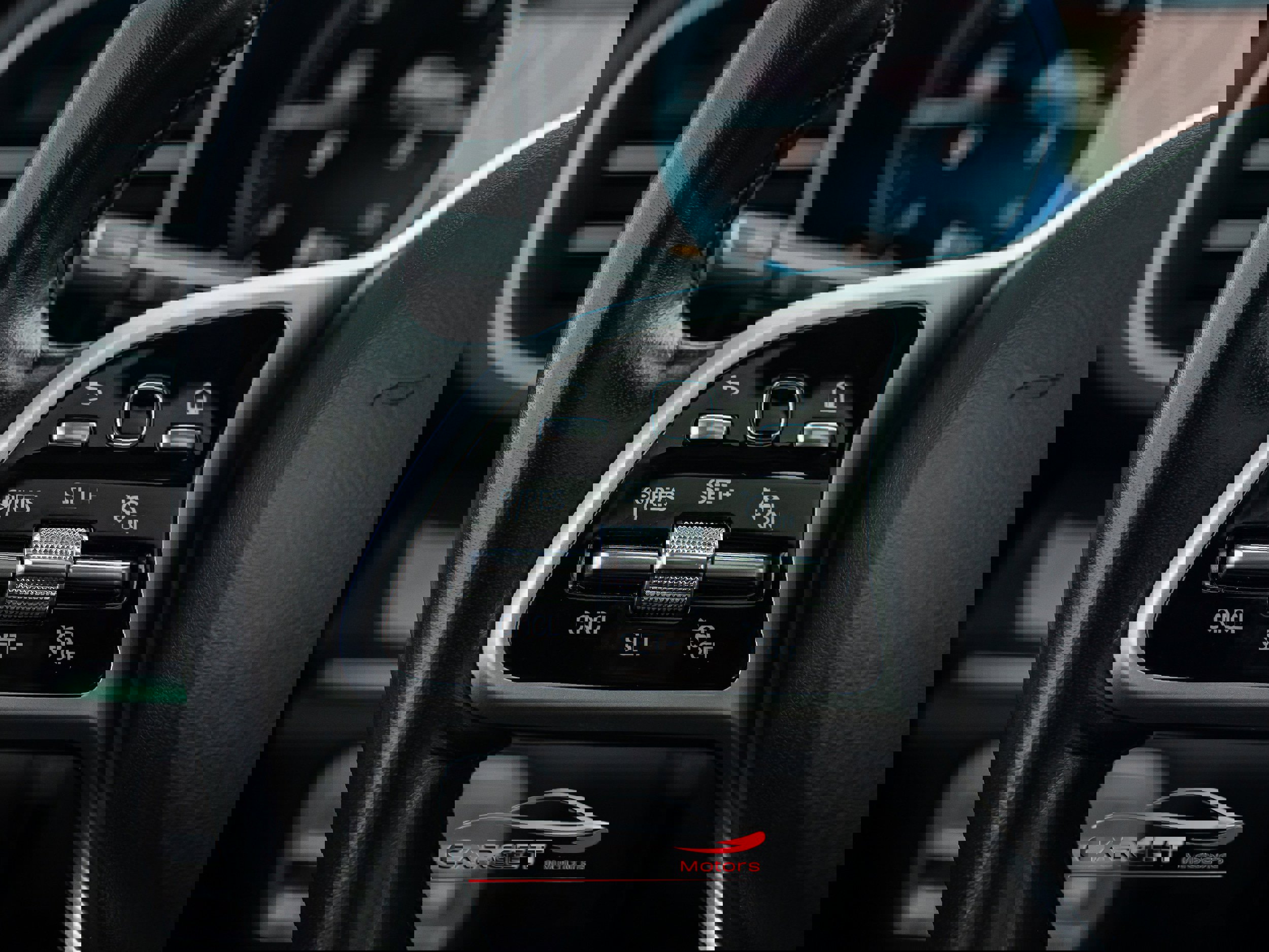 Used 2021 Mercedes-Benz GLE 350 4MATIC w/ Premium Package image 21