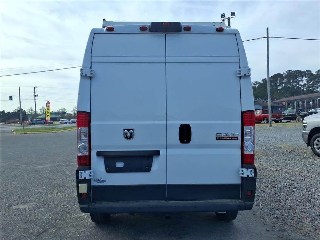 Used 2018 RAM ProMaster 2500 FWD image 3