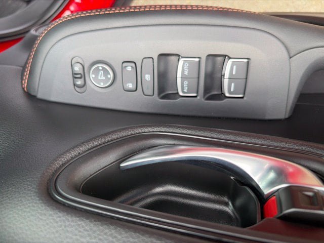 Used 2025 Honda HR-V Sport image 10