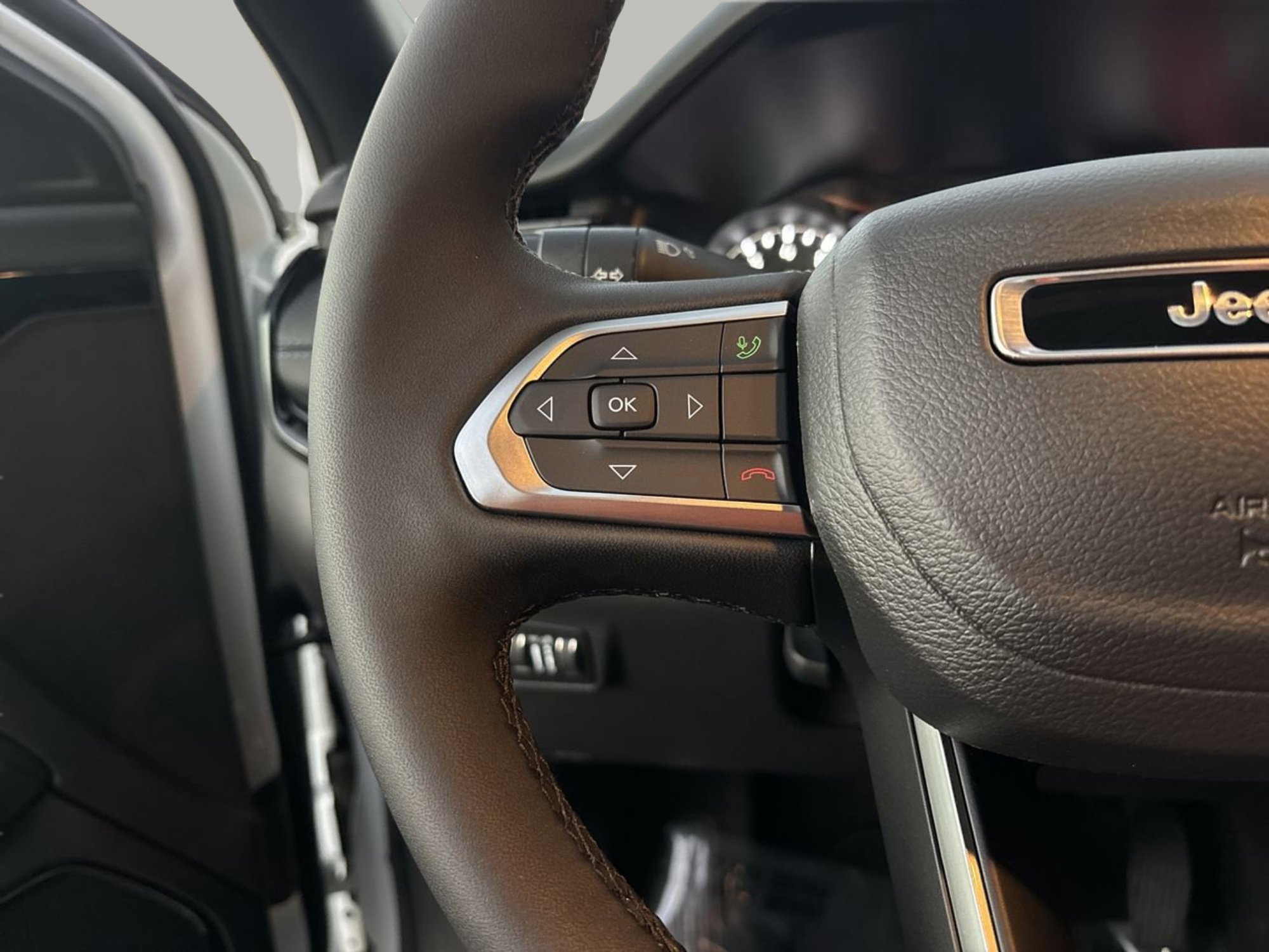 New 2026 Jeep Compass Latitude image 17