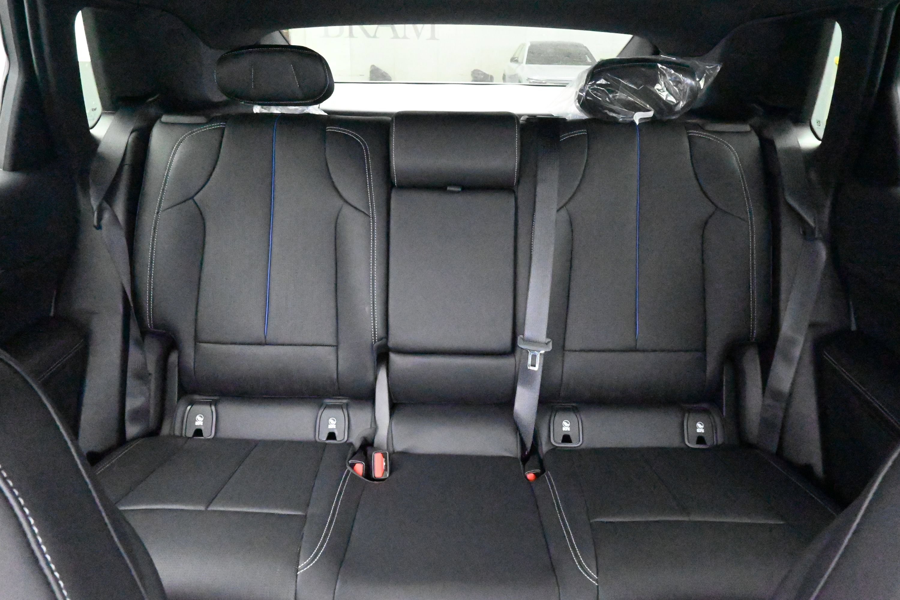 New 2026 Cadillac Lyriq Luxury w/ LPO, Floor Liner Package AWD/4WD image 14