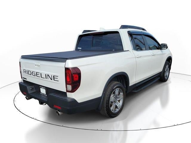 Used 2025 Honda Ridgeline RTL image 3