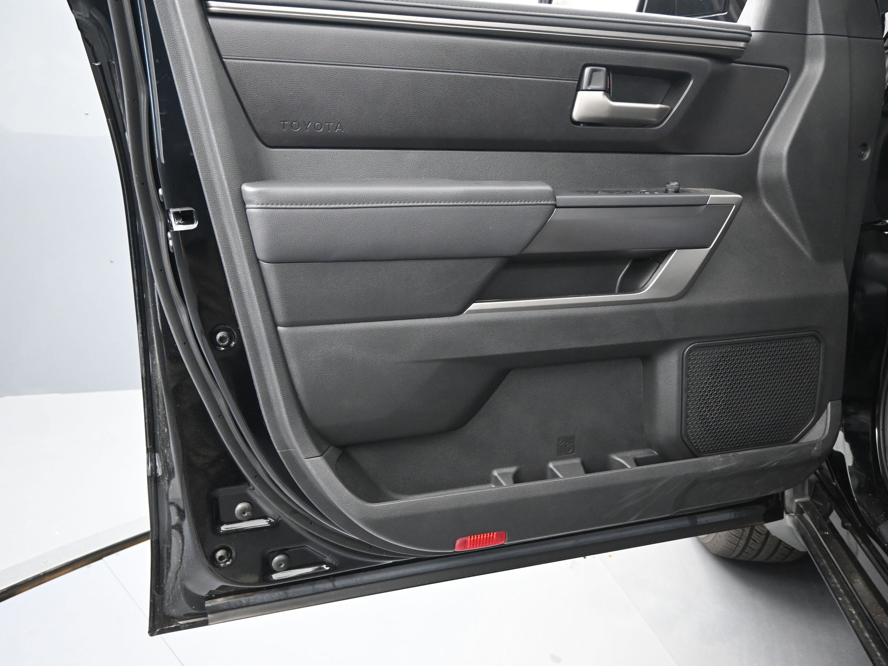 Used 2025 Toyota Tundra SR5 w/ SR5 Convenience Package image 16