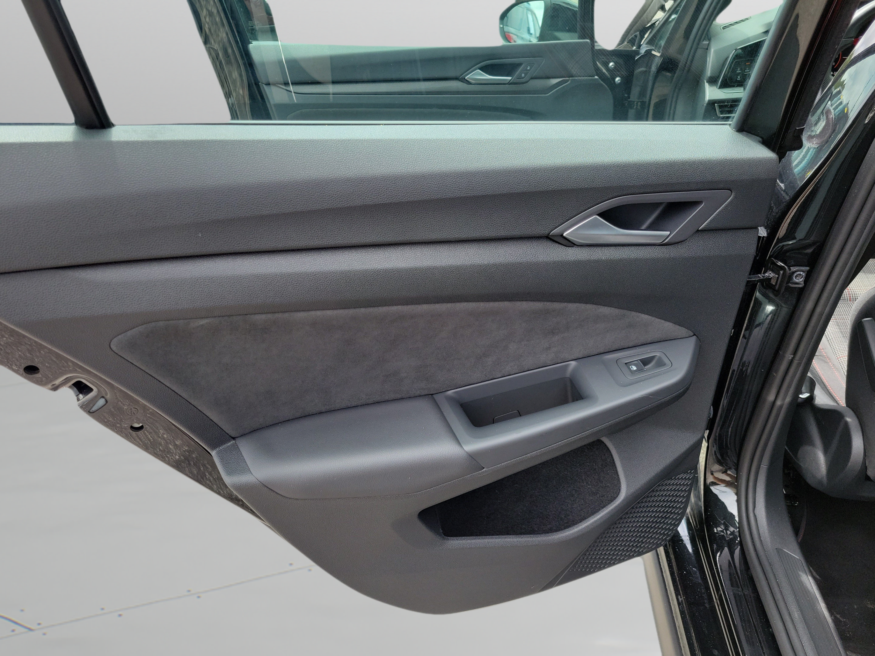 Used 2024 Volkswagen GTI S FWD image 13
