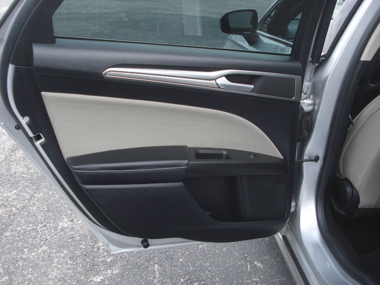 Used 2019 Ford Fusion S image 31