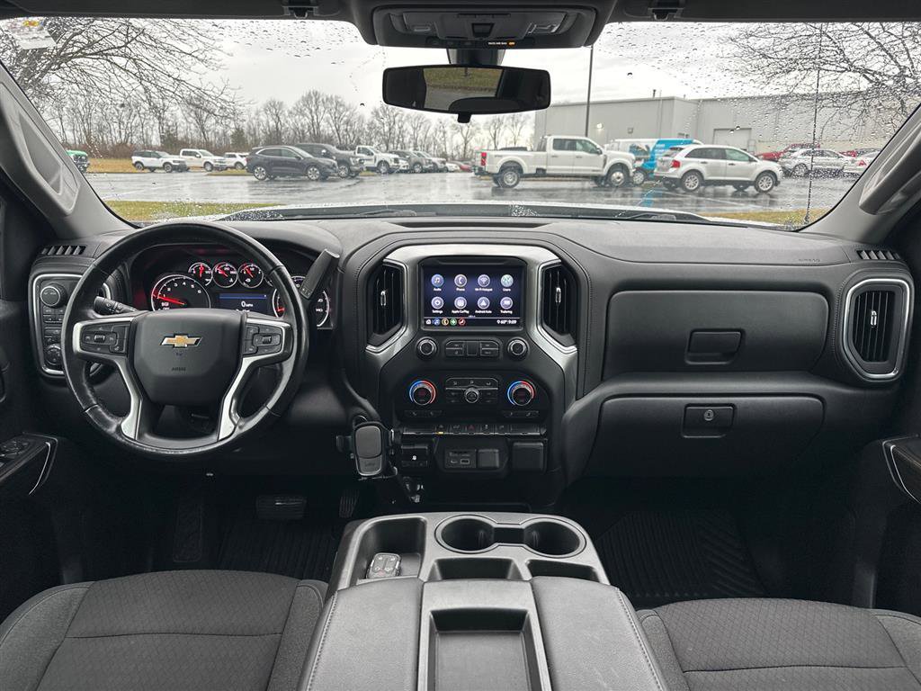 Used 2020 Chevrolet Silverado 1500 LT w/ All-Star Edition image 5