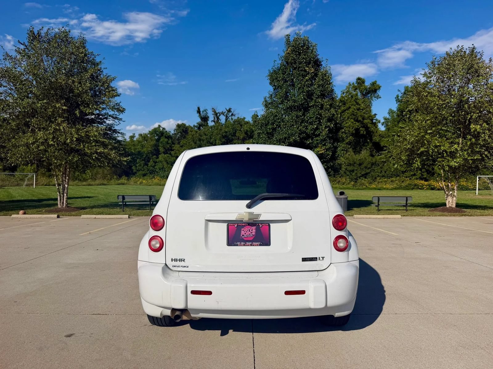 Used 2011 Chevrolet HHR LT FWD image 4