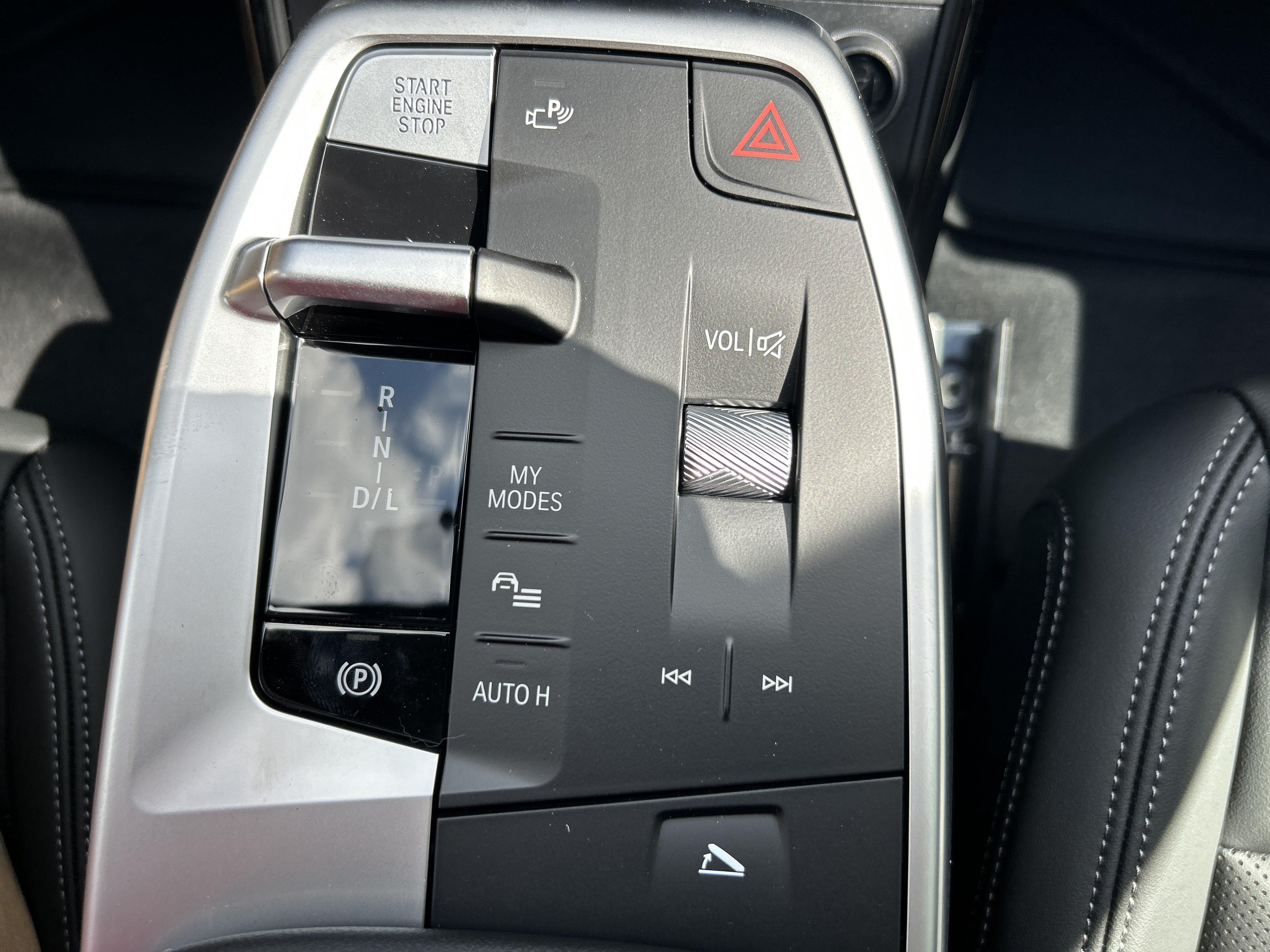 New 2027 BMW X1 xDrive28i AWD/4WD image 12