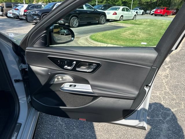 Certified 2025 Mercedes-Benz E 350 4MATIC Sedan image 19