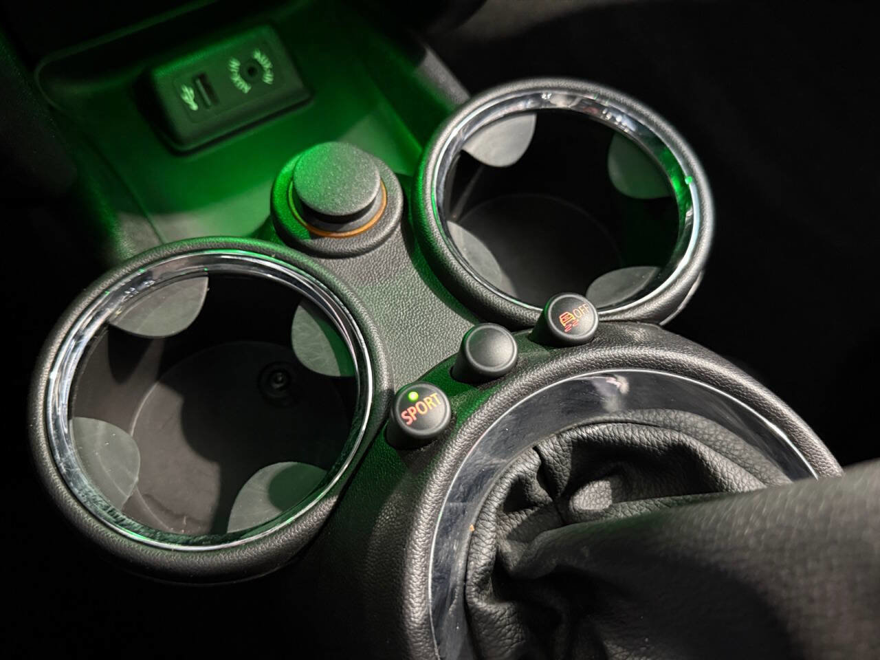 Used 2013 MINI Cooper S FWD image 23