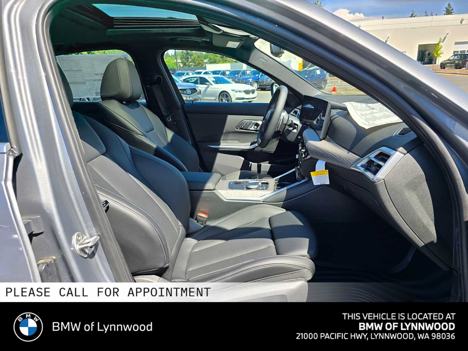 New 2026 BMW 330i xDrive Sedan w/ Convenience Package AWD/4WD image 11