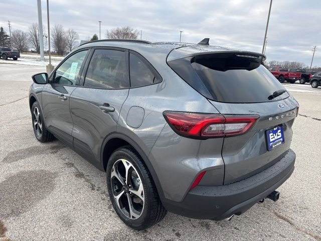 New 2026 Ford Escape ST-Line Select w/ Equipment Group 401A image 5