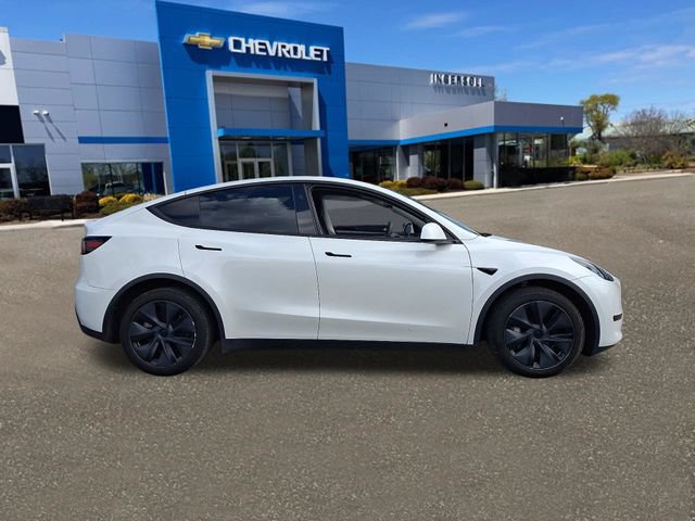 Used 2024 Tesla Model Y Long Range AWD/4WD image 23