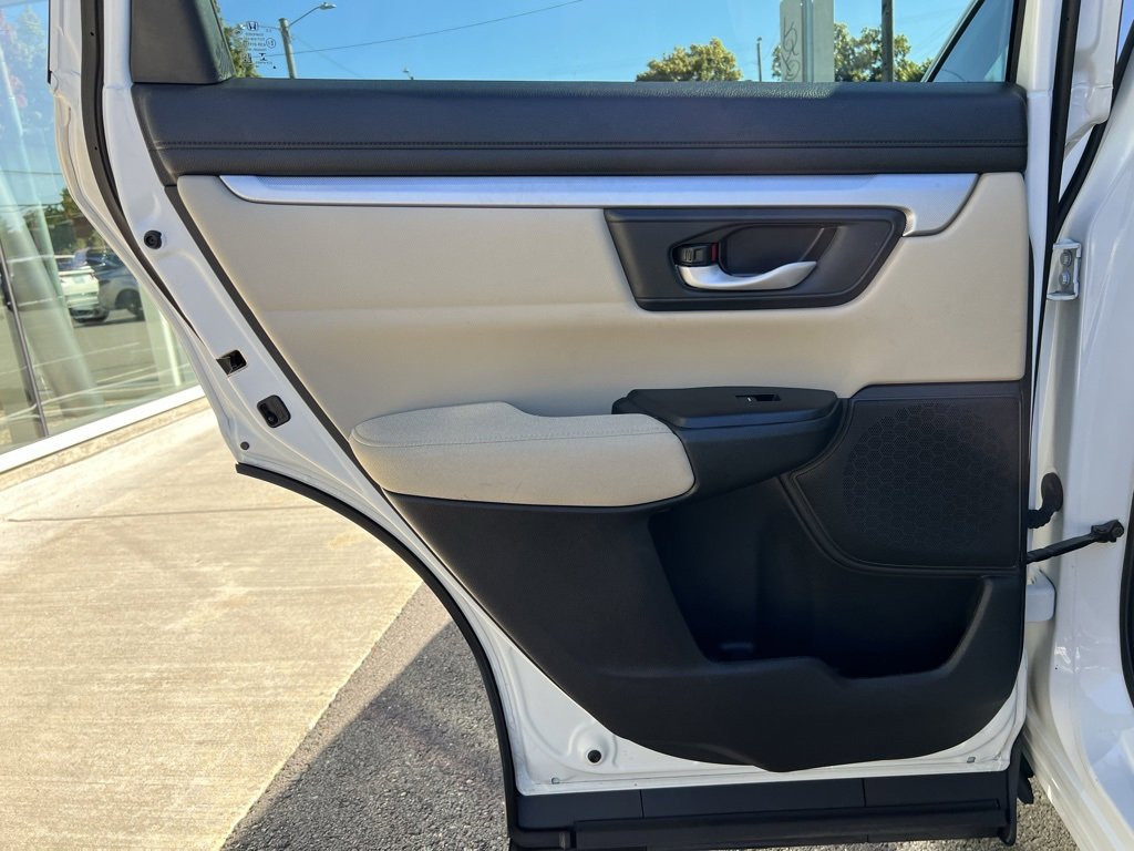 Used 2019 Honda CR-V LX image 24