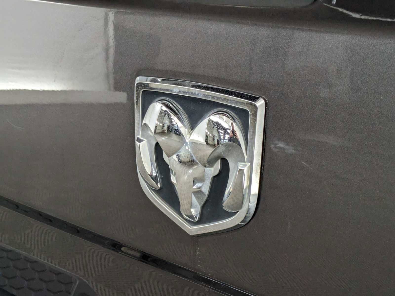 Used 2015 RAM 1500 Limited image 11