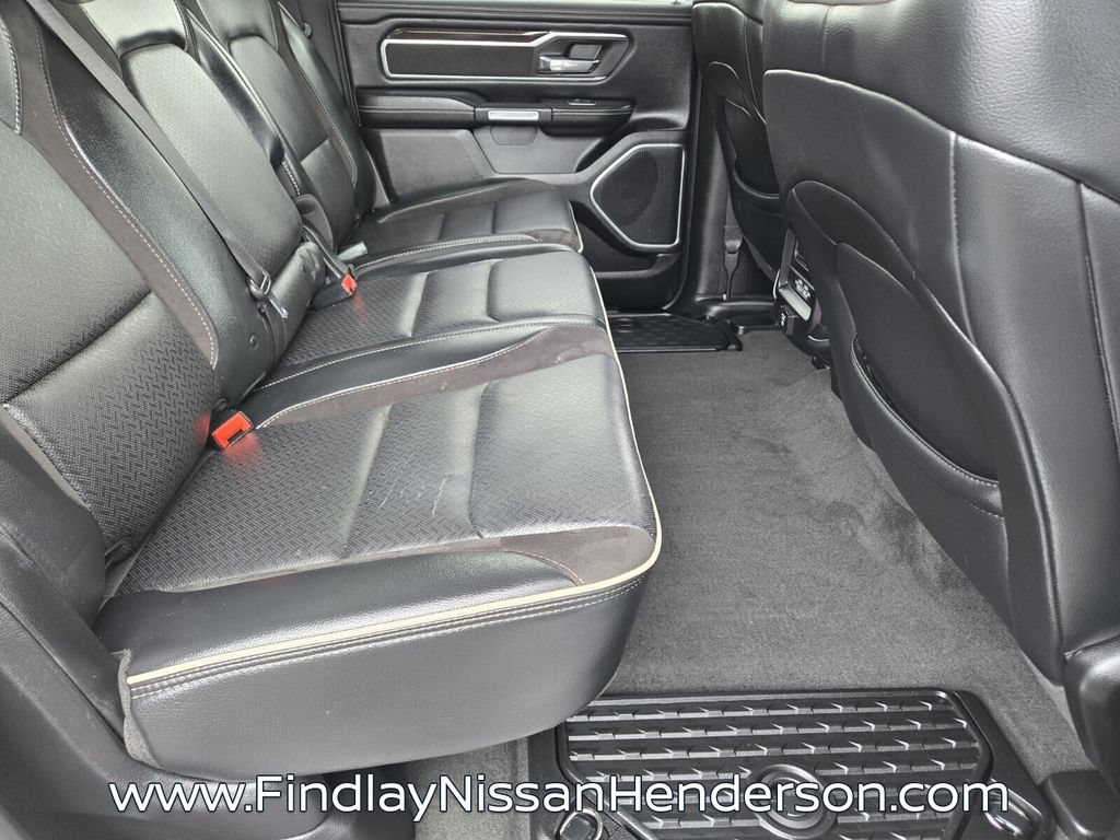 Used 2022 RAM 1500 Laramie AWD/4WD image 16