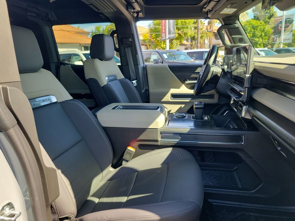 Used 2026 GMC Hummer EV SUV image 28