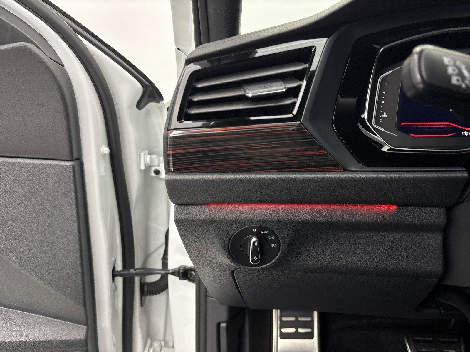 Used 2024 Volkswagen Jetta GLI 40th Anniversary Edition FWD image 31