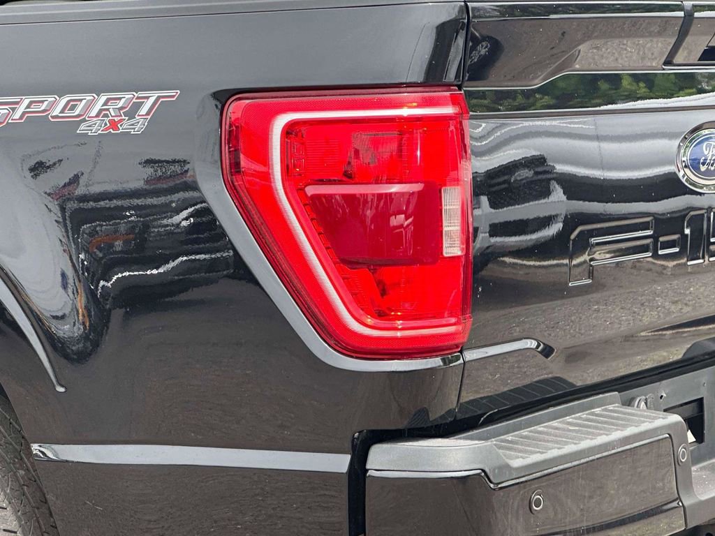 Used 2022 Ford F150 XLT w/ Equipment Group 302A High AWD/4WD image 9