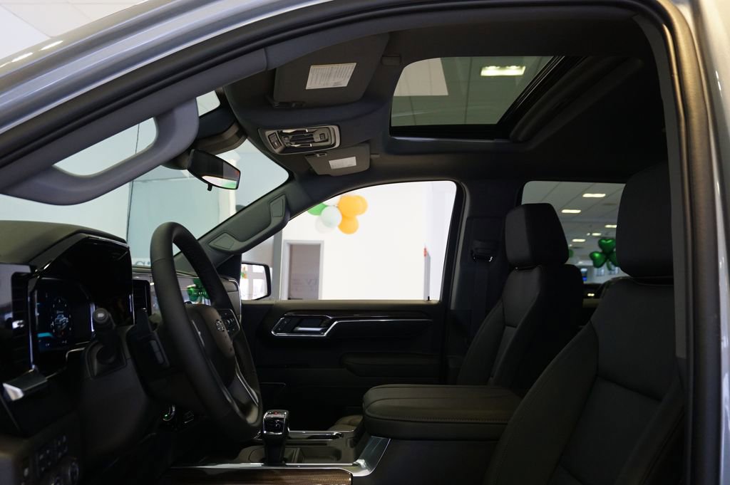 New 2026 Chevrolet Silverado 1500 LT Trail Boss w/ Safety Package image 24